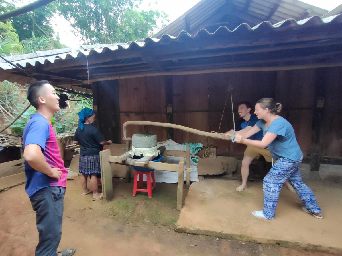 Indigenous Homestay- Trek- Food- Bus Mu Cang Chai Eksteriør bilde