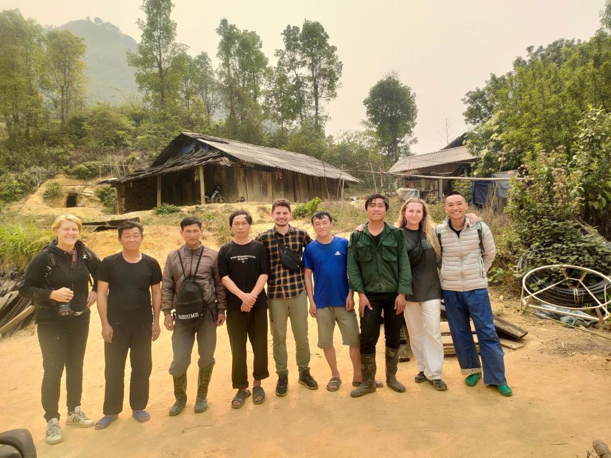 Indigenous Homestay- Trek- Food- Bus Mu Cang Chai Eksteriør bilde