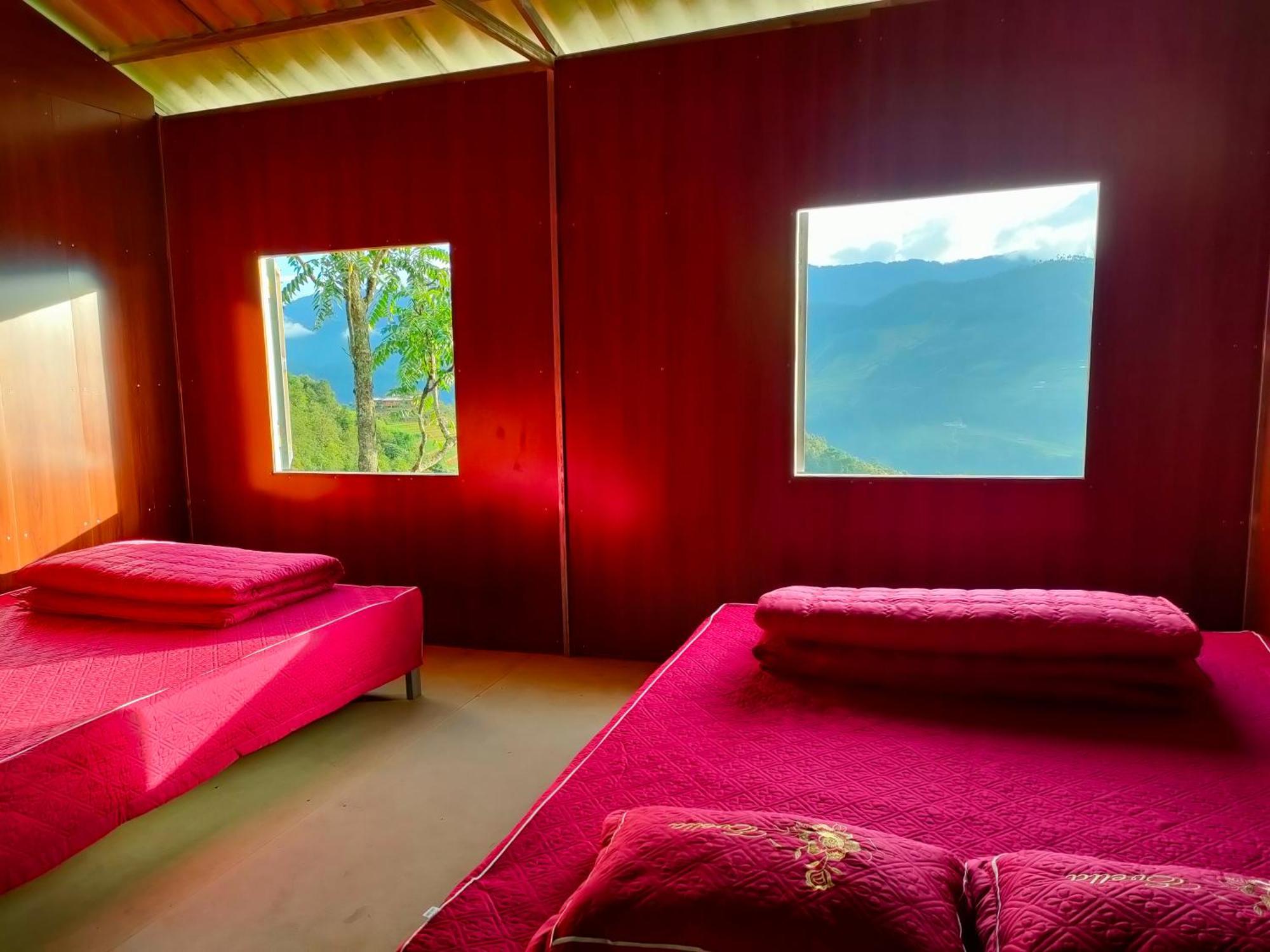 Indigenous Homestay- Trek- Food- Bus Mu Cang Chai Rom bilde