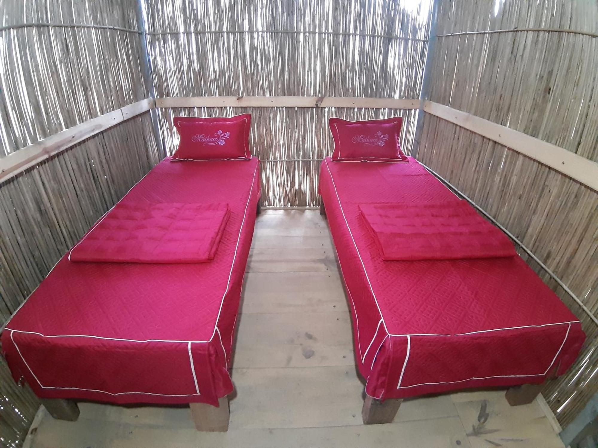 Indigenous Homestay- Trek- Food- Bus Mu Cang Chai Eksteriør bilde