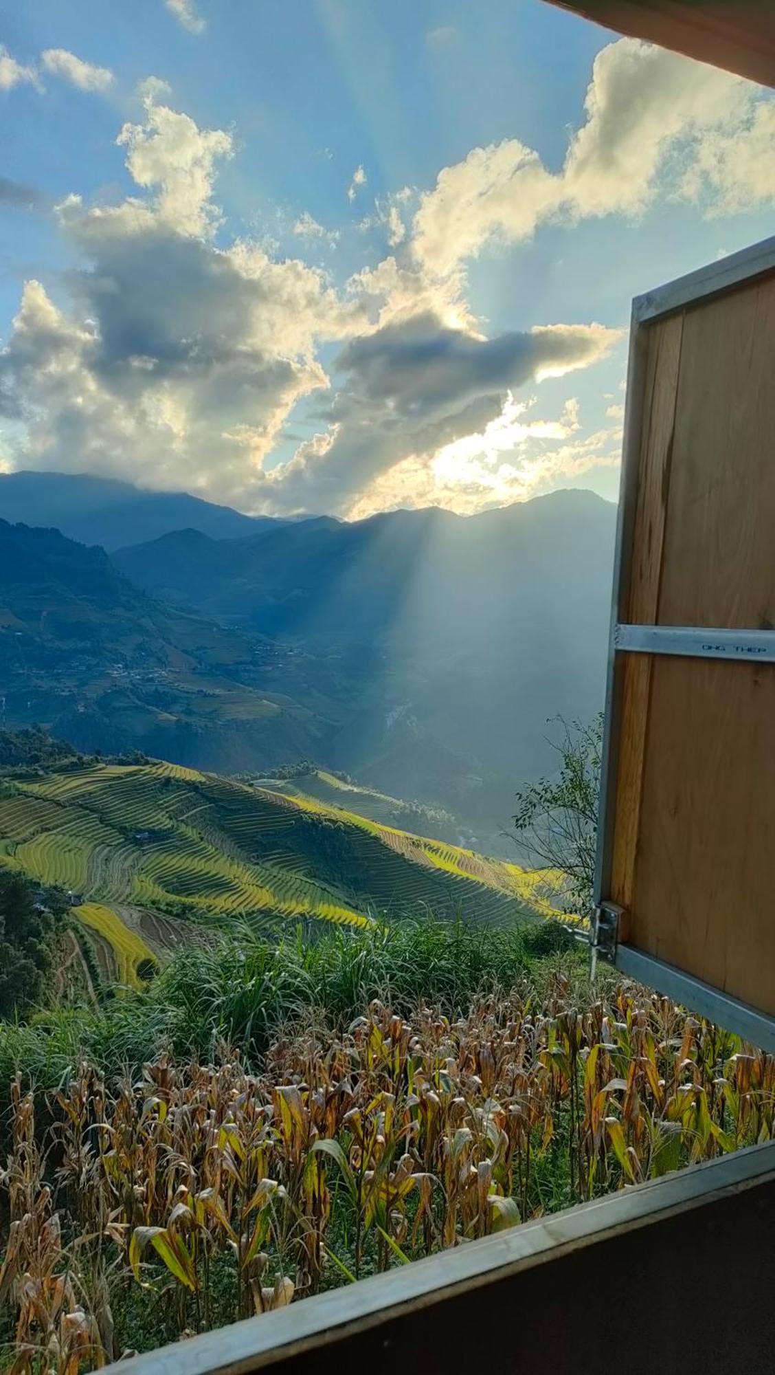 Indigenous Homestay- Trek- Food- Bus Mu Cang Chai Eksteriør bilde